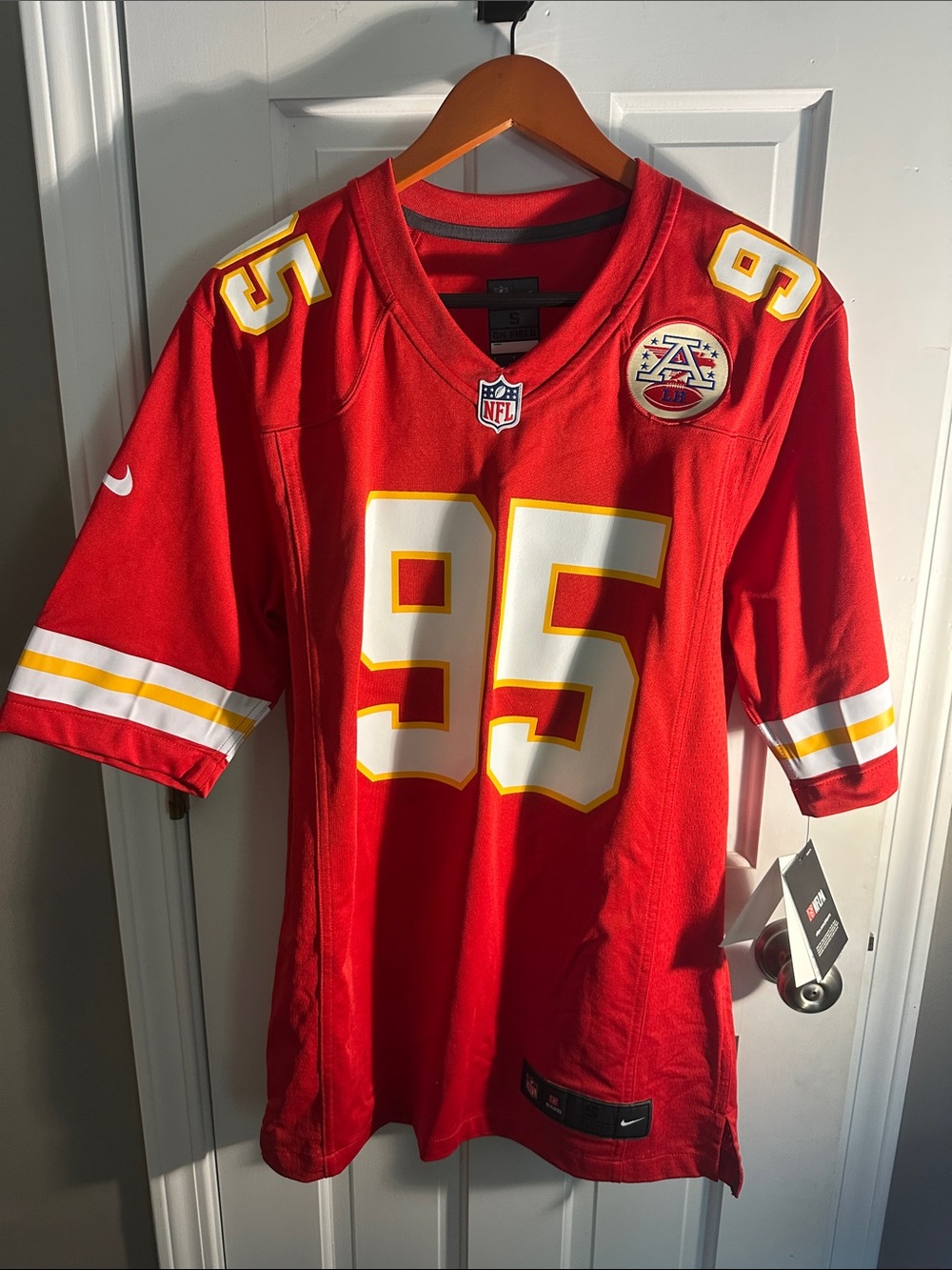 Men’s Nike Kansas City Chiefs Jones #95 Football Jersey - Size S NWT